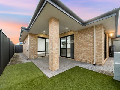 3 Yakka Way, Wandi