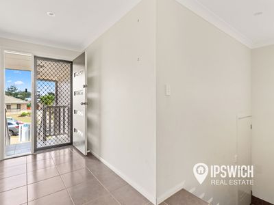 35 Honeyeater Place, Lowood