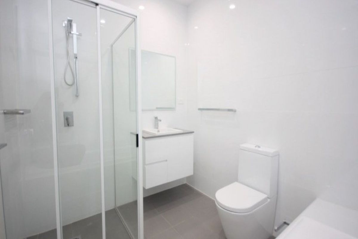 100 Tennyson Street, Mortlake
