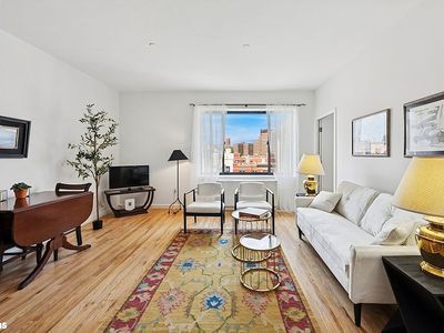 69 East 130th Street, New York, International