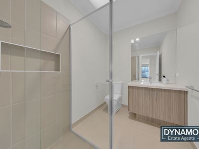 12 Bearing Street, Donnybrook