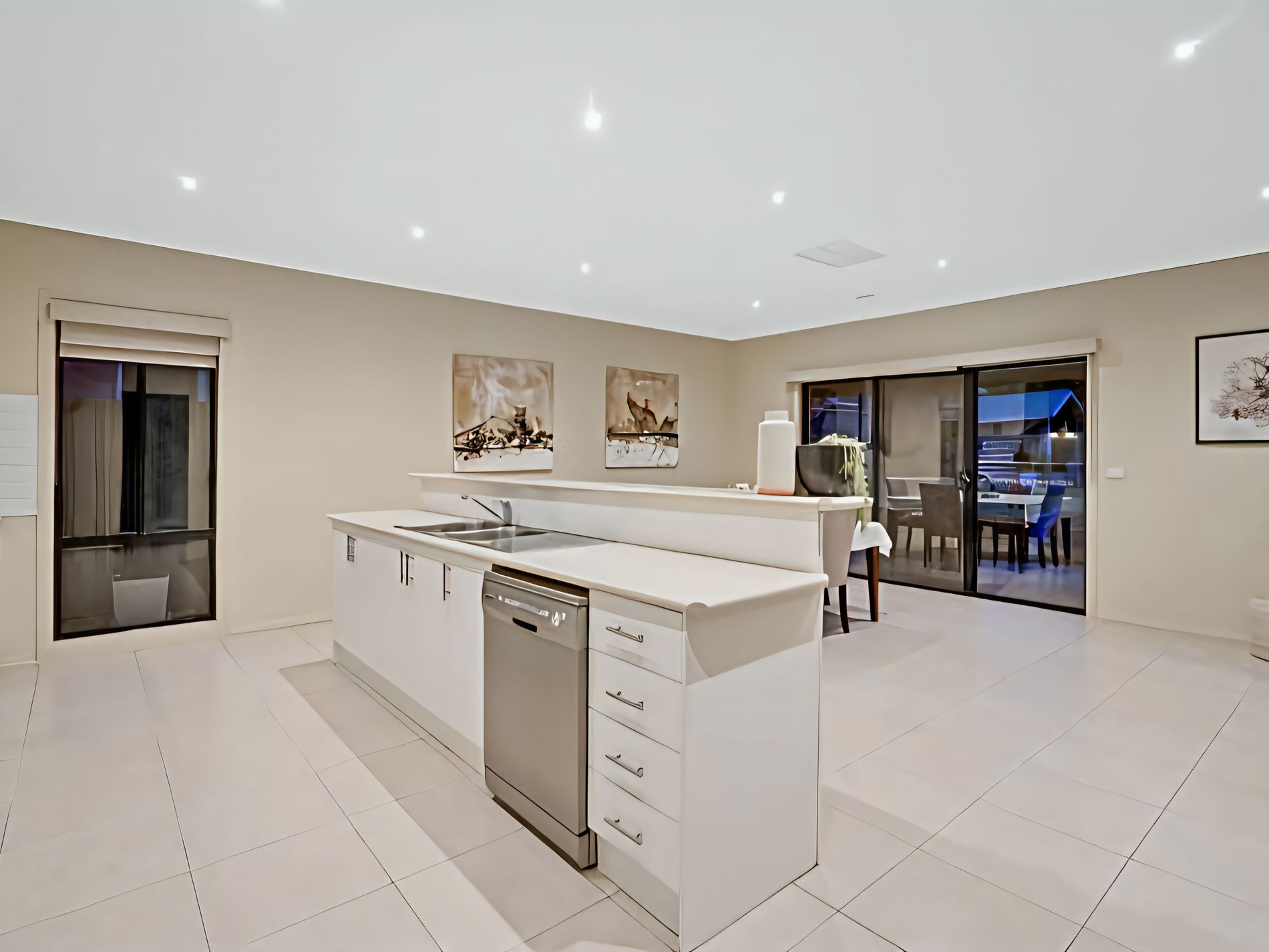 11 Insley Way, Caroline Springs