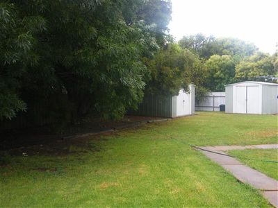 5 Elm Pl, Forbes