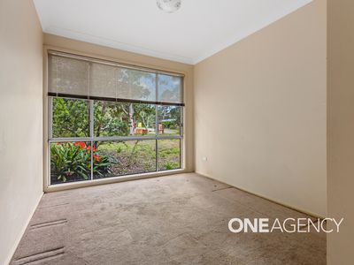 8 Lochaven Drive, Bangalee