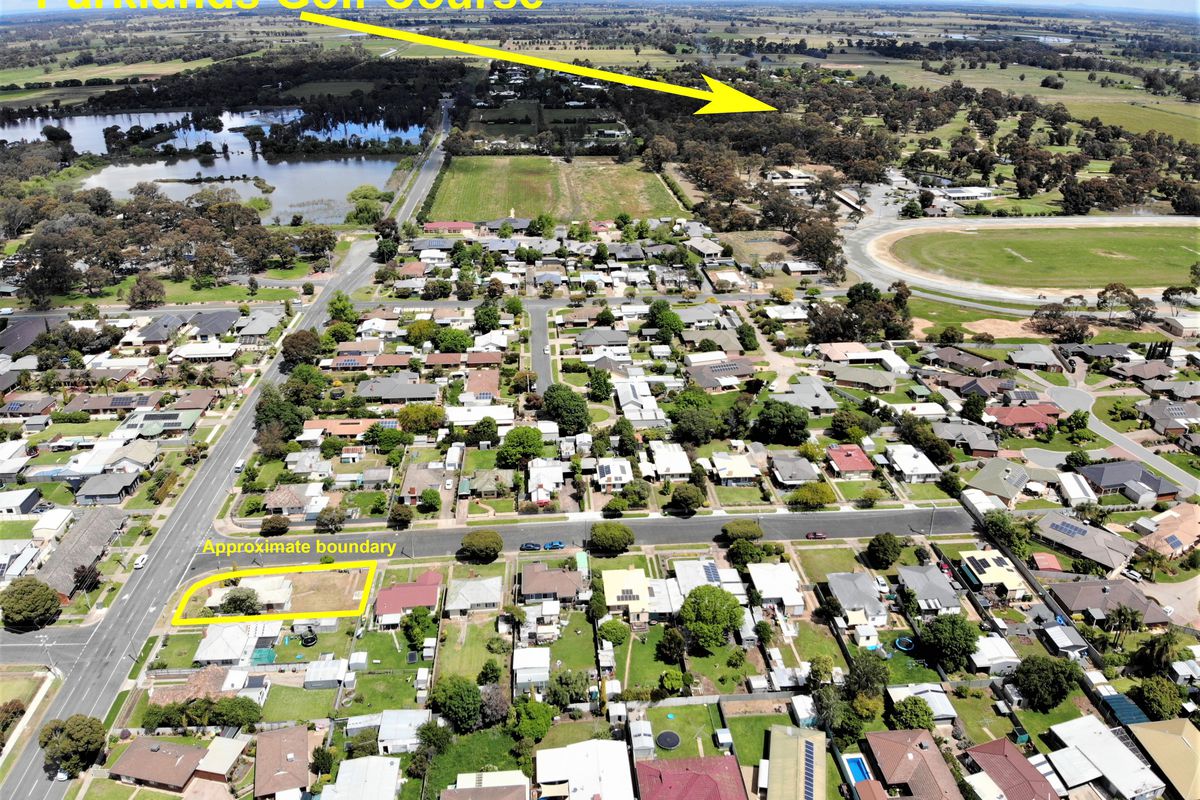 50 Lake Road, Kyabram