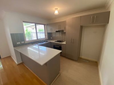 5 / 6-10 Kendall Drive, Casula