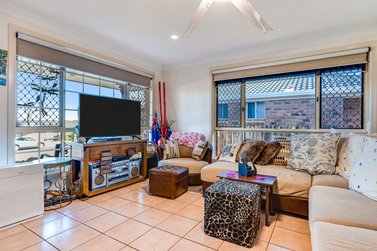 2 / 15 Waratah Way, Goonellabah