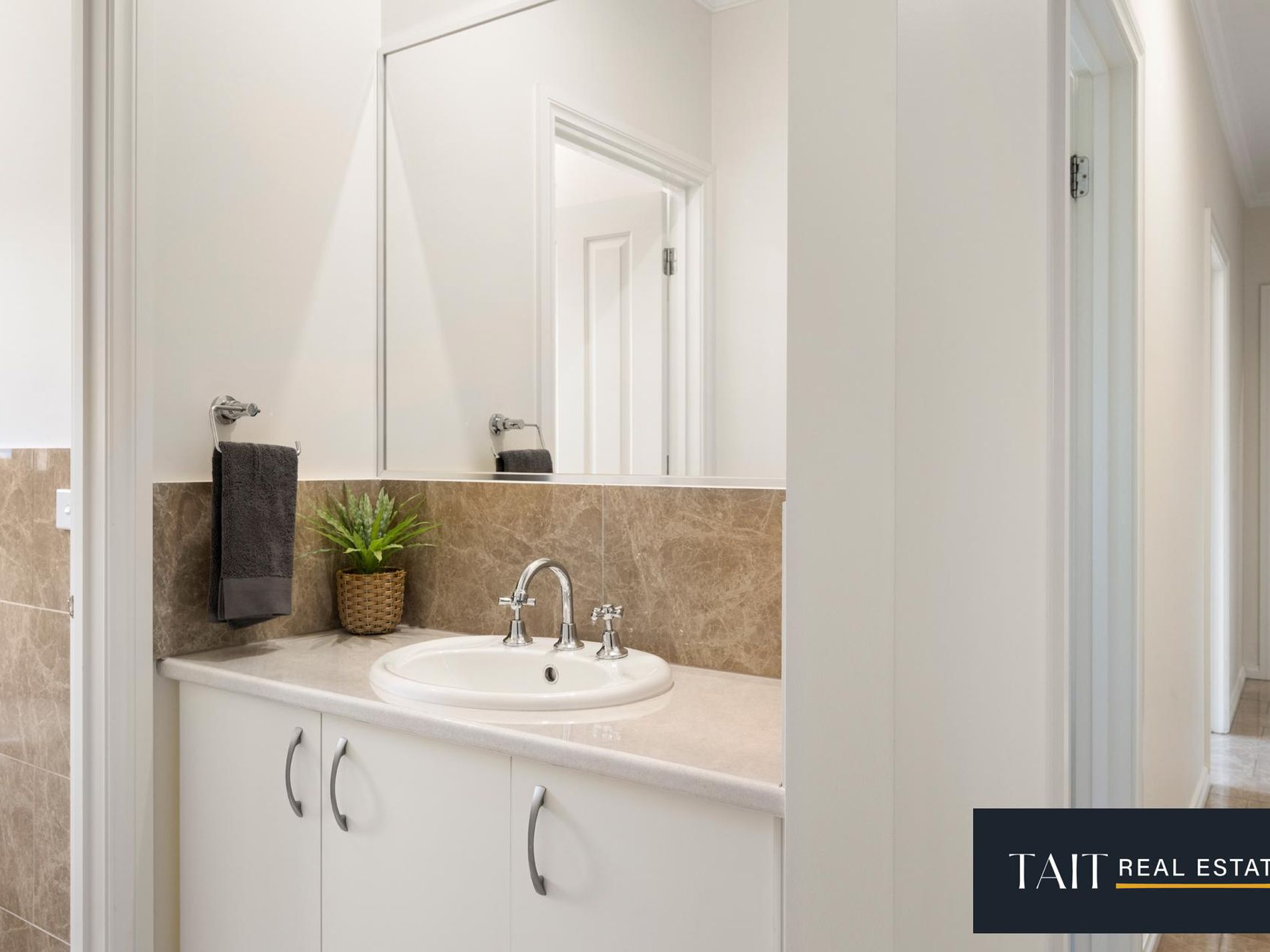 6 Alpine View, Wangaratta