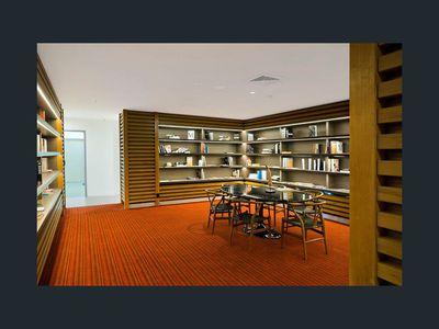 2013 / 45 Macquaire St, Parramatta