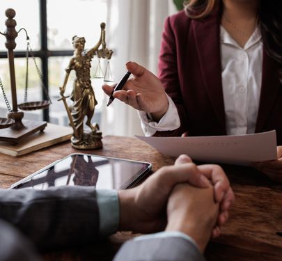 ESTABLISHED LEGAL PRACTICE  STRONG REPUTATION | MULTIPLE SERVICE AREAS | SOUTH EAST MELBOURNE