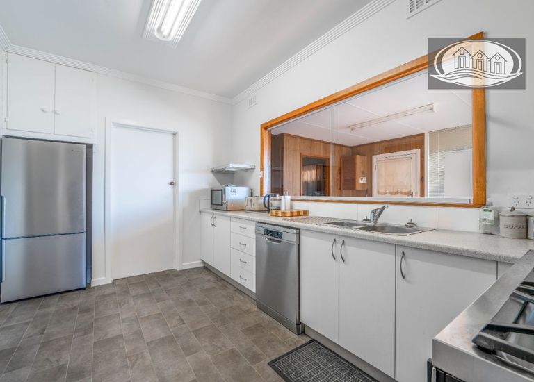 12 Moodie Street, Portland