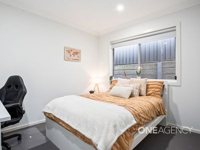 11 Brotheridge Avenue, Calderwood