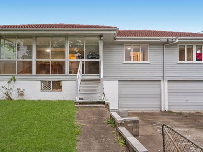 50 Crater Street, Inala