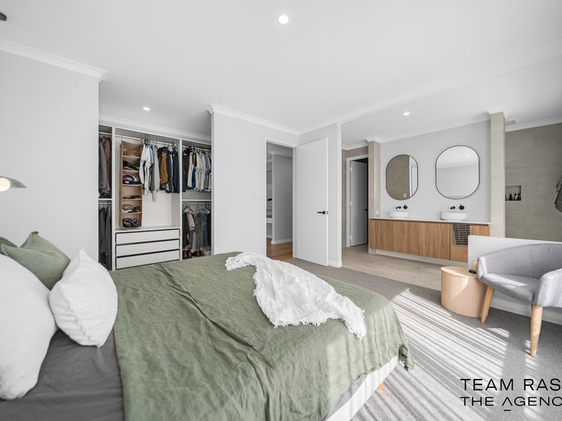 20 Navarra Way, Caversham