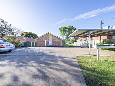 4 / 10 Goode Street, Dubbo