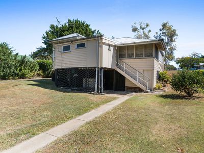 8 Whitehill Road, Newtown