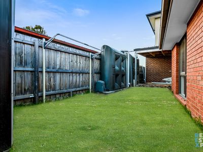 1 / 302 Princes Highway, Narre Warren