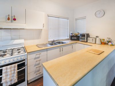 61 Diamond Head Drive, Sandy Beach