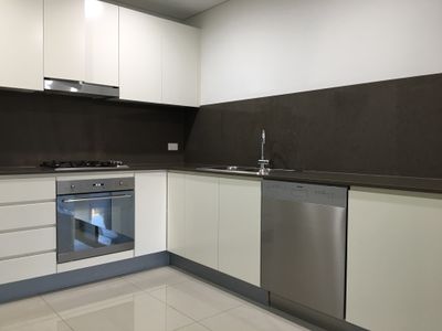 1109 / 11 Charles Street, Canterbury