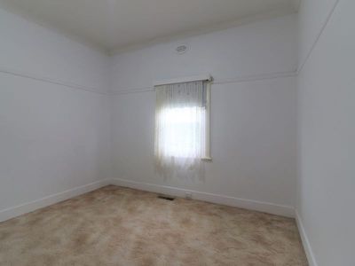 17 The Avenue, Seymour