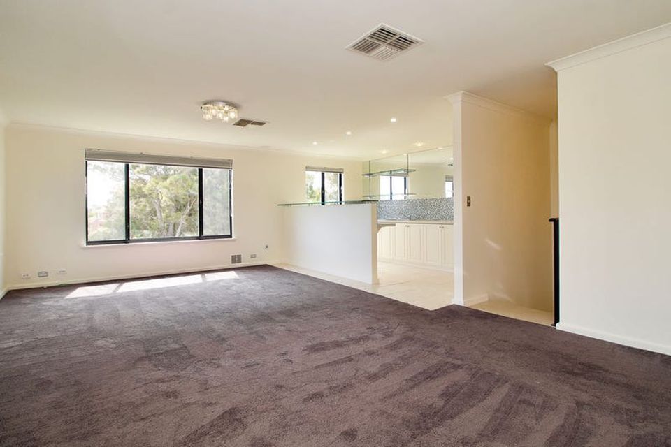14 Lyttleton Street , Rockingham