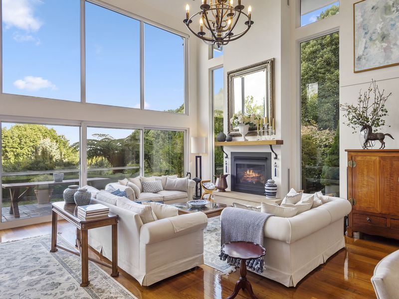 17 Wynn Avenue, Mount Macedon