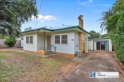 28 PETRA AVENUE, Tamworth
