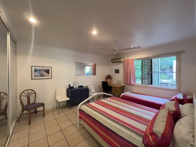 2 Flinders Street, Cooktown