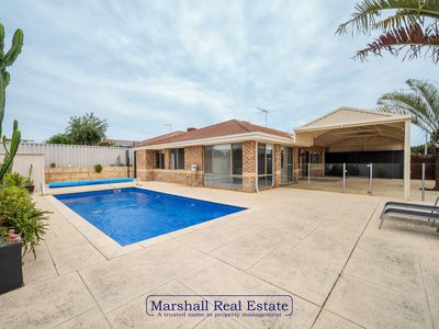 175 Kinross Drive, Kinross