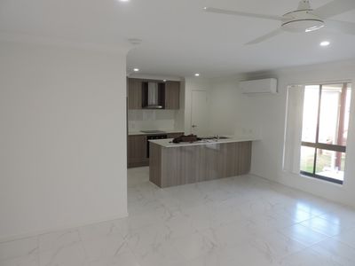 1 / 26 Sutherland Road, Branyan