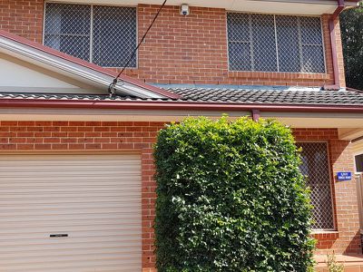 2 / 172 Targo Road, Girraween
