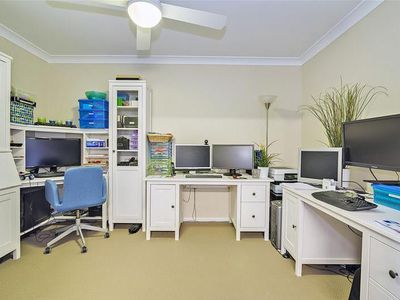 4 Bart Street, Rochedale South