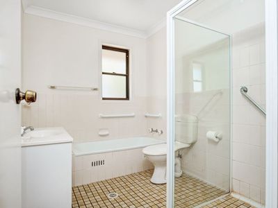 1 / 18 Augusta Place, Mollymook