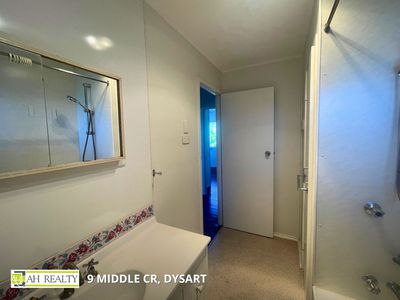 9 Middle Crescent, Dysart