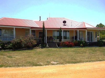 363 Stapledons Road, Horsham