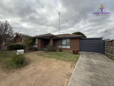 10 Nuragi Court, Werribee