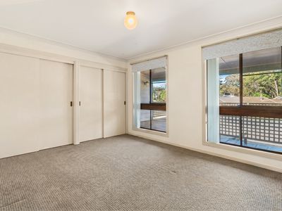 5 Watersedge Avenue, Basin View