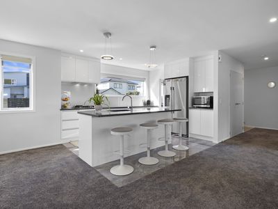 179 Mclintock Street North, Johnsonville