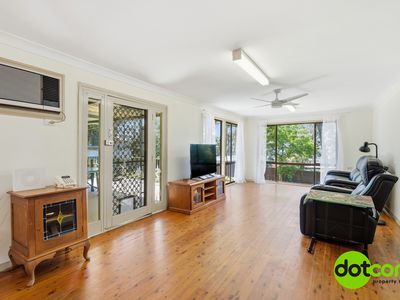 32 Parkside Drive, Charmhaven