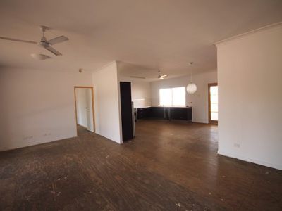 211 WEIR ROAD, Toll