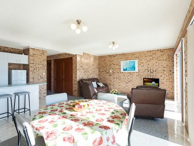 2 / 4 Montague Street, Narooma