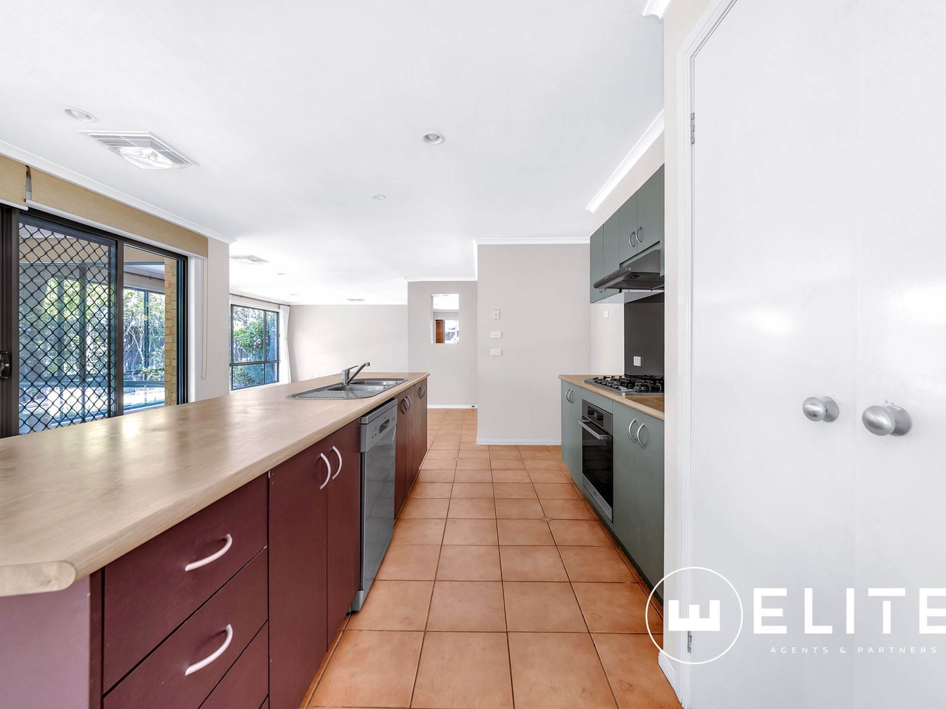 13 The Oval, Berwick