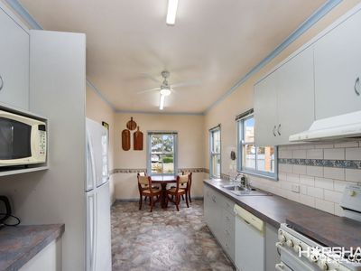 33 Gardenia Street, Horsham