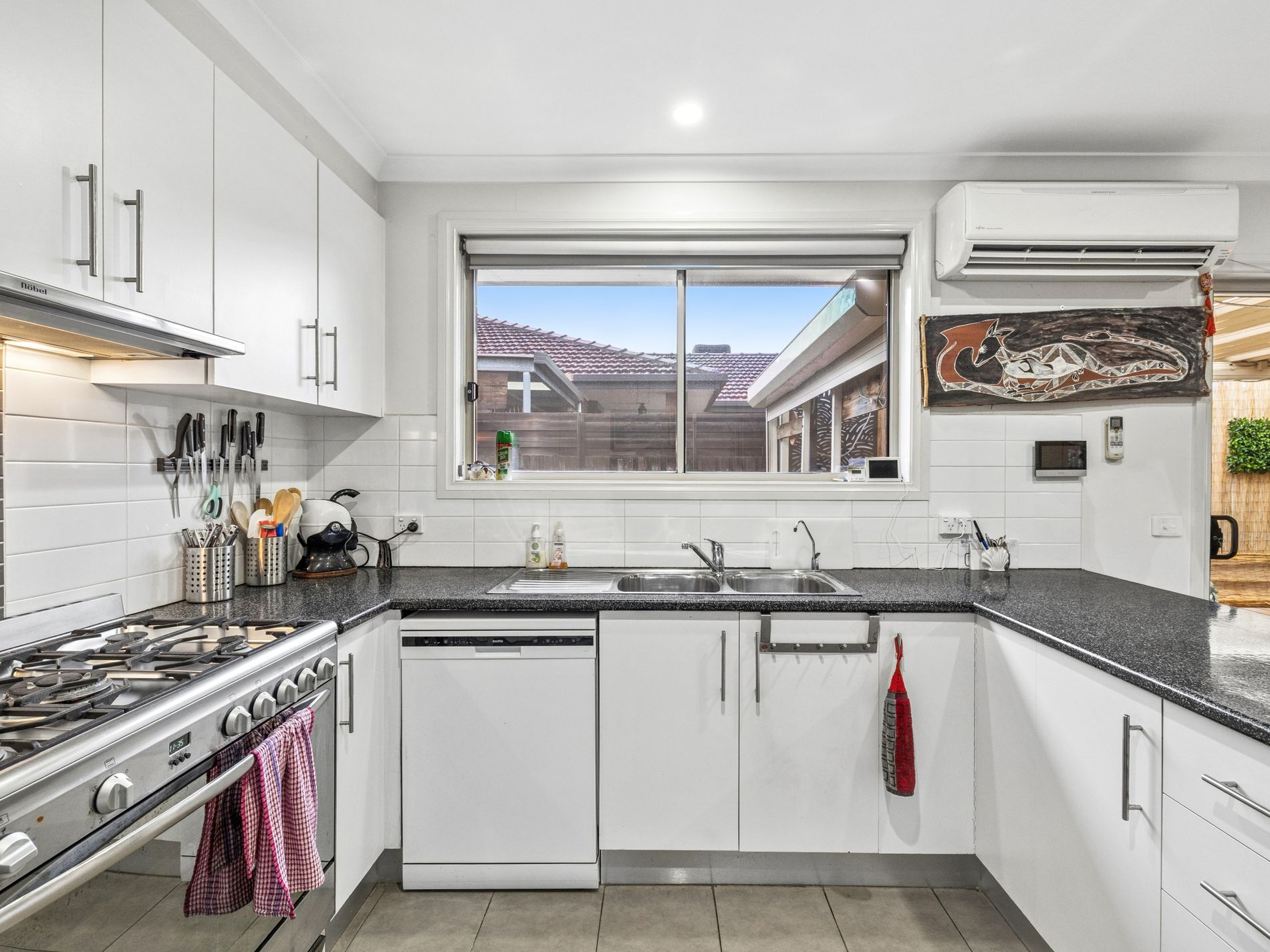 1 / 35 Duosa Road, Altona North