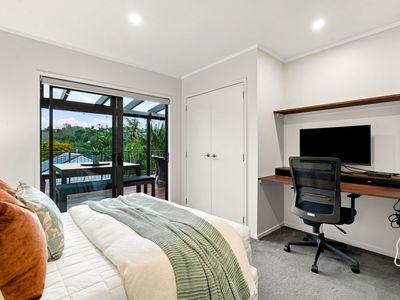194 Beach Road, Campbells Bay