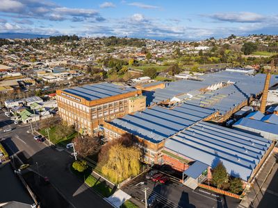 31 Thistle Street West, South Launceston