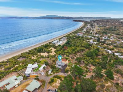 2 / 17a Thagenna Road, Carlton