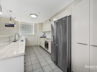 901 / 106 Denham Street, Townsville City