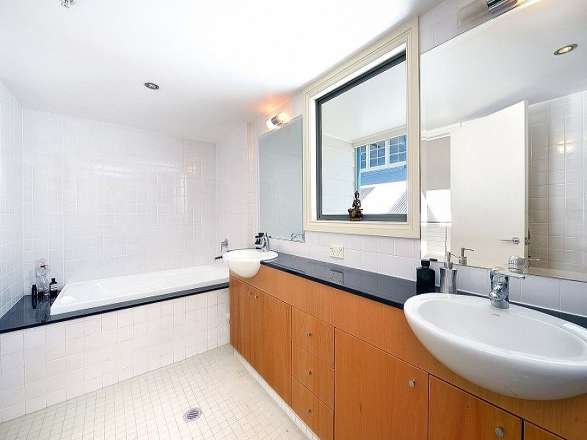 526 / 6 Cowper Wharf Road, Woolloomooloo