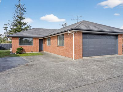 10 Aitkenhead Court, Parakai, Helensville